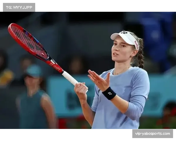 莱巴金娜赛后淡然微笑庆祝 冷静心态助其应对大赛压力 莱巴金娜赛后淡然微笑庆祝 冷静心态助其应对大赛压力