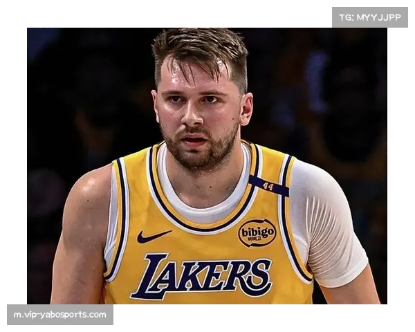 东契奇三节44分创湖人队史纪录 单核带队展现MVP级别统治力